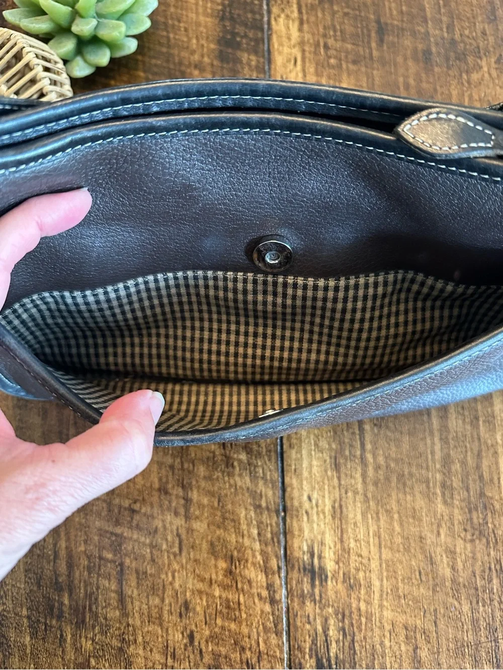 Brighton | VTG Y2K Western Two-Tone Leather Shoulder Bag